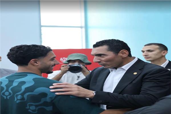 أول تعليق من وزير الرياضة بعد استقبال بعثة منتخب مصر 