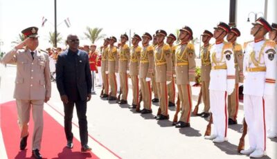 وزير الدفاع يلتقى نائب رئيس الوزراء ووزير الدفاع بجمهورية الكونغو الديمقراطية