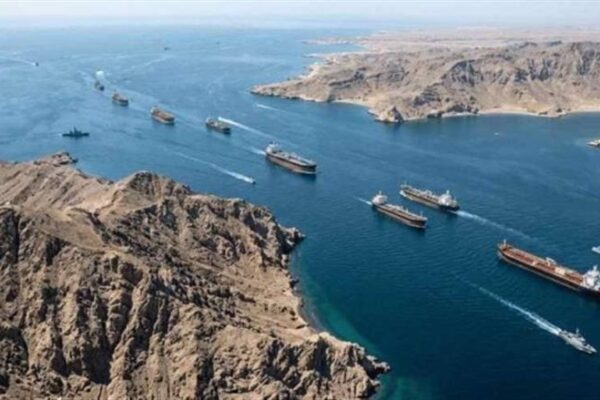 واشنطن: إيران لا تسيطر على مضيق هرمز.. سنواصل استهداف طهران إذا استمر تهديد الملاحة