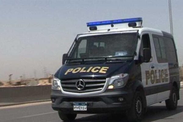 القبض على 4 أشخاص أجبروا بائع على توقيع إيصالات أمانة بسبب خلاف مالي في الجيزة