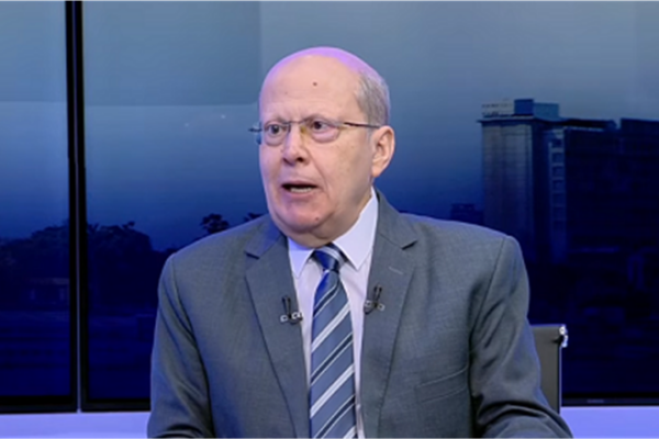 عبدالحليم قنديل: التصعيد بين واشنطن وطهران لم ينتهِ.. والحروب الصغيرة تظل السيناريو الأقرب