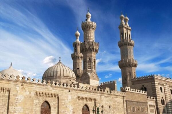 دار الإفتاء توضح فضل يوم الجمعة وأبرز الأعمال المستحبة فيه