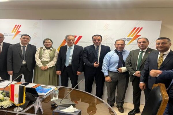 رئيس «شمال الدلتا للكهرباء»: خطة موسعة للتحول الرقمي وتطوير الشبكات لتحسين الخدمة
