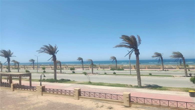 «الأرصاد» تحذر من نشاط الرياح على 5 شواطئ غدا.. وتوقعات بسقوط أمطار