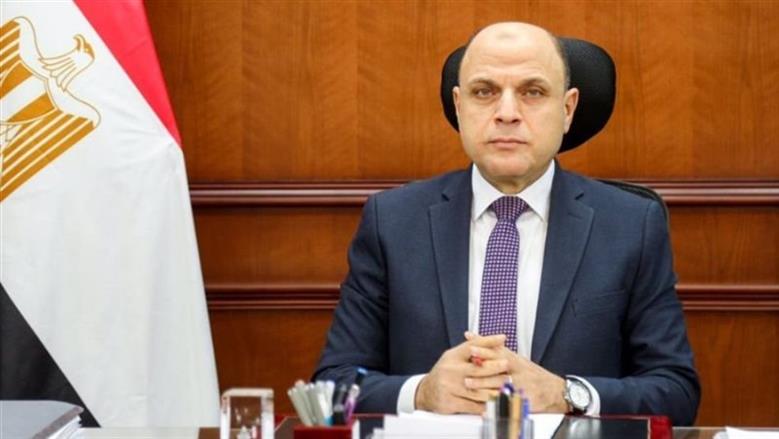 محافظ الغربية يوجه بسرعة إصدار تراخيص البناء في العزب المعتمدة