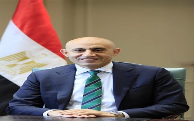 «التعليم» تعلن حظر تحويل طلاب الصف الثالث الثانوي للمدارس الدولية بدءا من العام المقبل