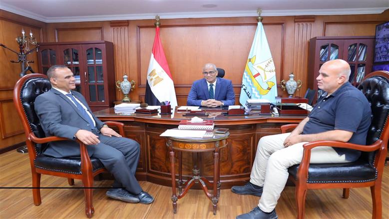 محافظ كفرالشيخ يتابع تمويل مشروعات الخطة الاستثمارية للعام المالي الجديد
