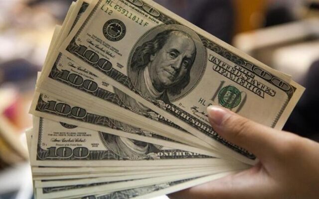 سعر الدولار مقابل الجنيه المصري اليوم الأربعاء بالبنوك في بداية التعاملات