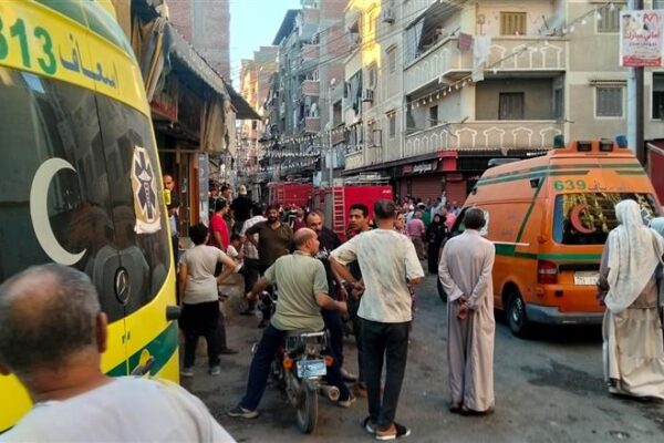مصرع شخص إثر اندلاع حريق في مطعم بالبحيرة