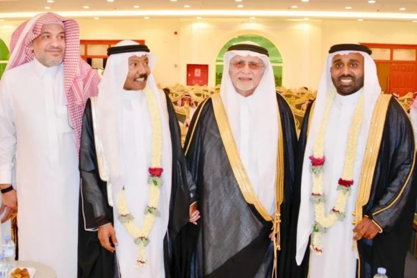 عبده خال يحتفل بزواج نجله معد – أخبار السعودية