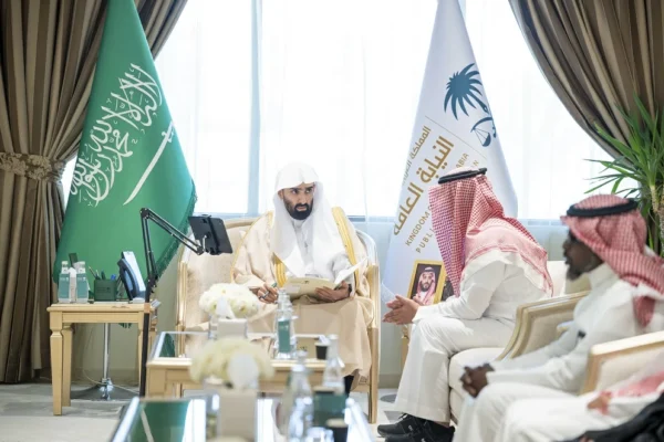 النائب العام يلتقي المستفيدين ويوجّه بسرعة دراسة الطلبات وإنجازها – أخبار السعودية