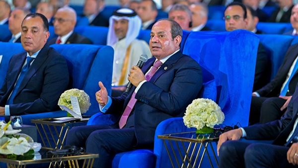 10 رسائل قوية من السيسي خلال استعراض إمكانيات أجهزة الدولة لمُجابهة الأزمات والكوارث