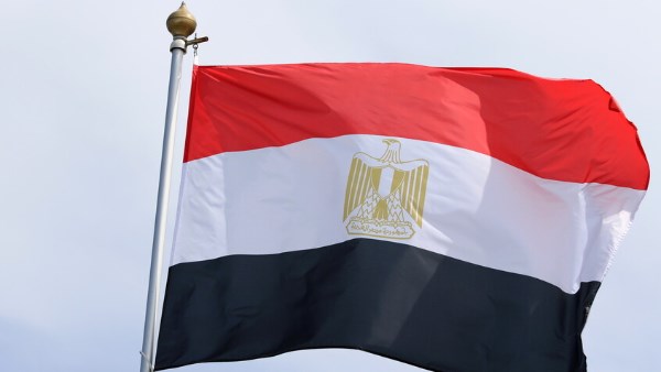 مصر تدين استهداف ناقلة غاز قطرية في مضيق هرمز