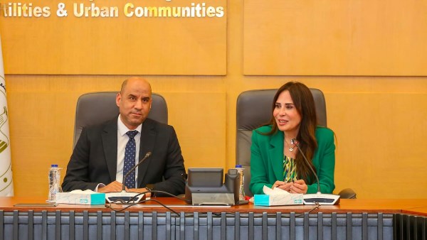 وزيرا الإسكان والعمل يبحثان تأهيل العمالة لتلبية احتياجات المشروعات القومية