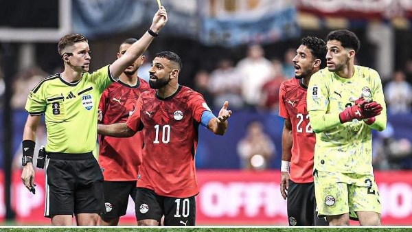 هاشتاج «مهزلة حكم مصر والأرجنتين» يتصدّر «إكس» بعد خروج الفراعنة من كأس العالم