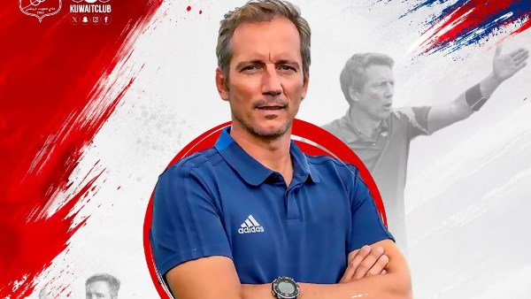 نادي «الكويت» يحسم التعاقد مع ألكساندر سانتوس بعد ارتباط اسمه بتدريب الزمالك