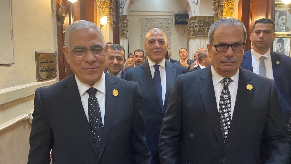 رئيس محكمة استئناف القاهرة يستقبل النائب العام لتهنئته بمناسبة توليه رئاسة المحكمة