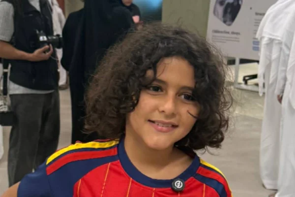 أطفال صنّاع محتوى لـ «الخليج»: قرار حظر منصات التواصل يحمينا ولا يمنعنا من الإبداع