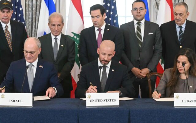 دبلوماسي لبناني للجزيرة: إسرائيل تحاول التفلت من المناطق التجريبية لما بعد الانتخابات | أخبار