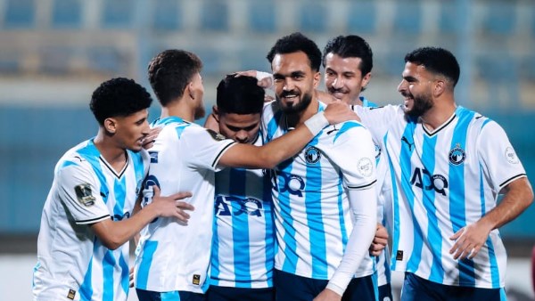 بيراميدز تفاوض مع موكوينا.. ويورشيتش قريب من نادٍ إماراتي