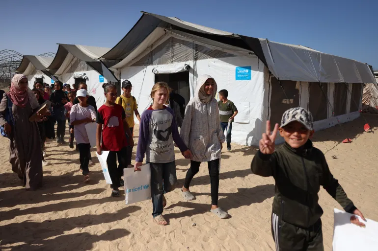 UNICEF: Children in Gaza cannot be protected while bombs are falling on them