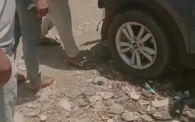 إصابة 3 أشخاص بينهم طفل في تصادم 3 سيارات بقرية ترسا في القليوبية