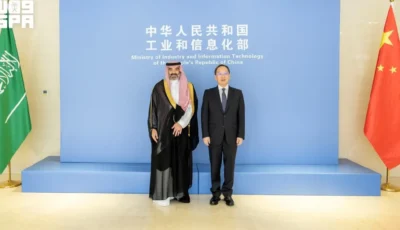 السواحه يبحث في بكين التعاون مع الصين في الفضاء والذكاء الاصطناعي