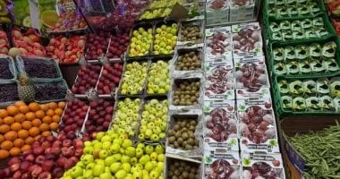 استقرار أسعار الفاكهة بالأقصر.. المانجا السكرى بـ90 جنيها