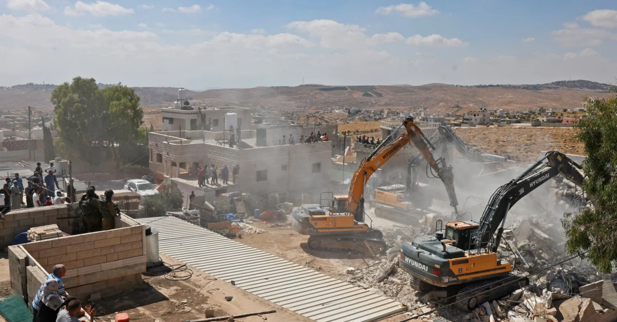 مستوطنين - بن غفير يقتحم قرية المغير بالضفة وإصابة فلسطيني برصاص مستوطن