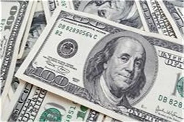 ارتفاع الدولار إلى نحو 50.77 جنيها في بداية تعاملات 15 يوليو 2026