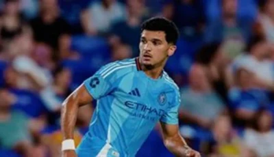 الأهلي يتفق مبدئياً على ضم الجزائري منصف بقرار في صفقة قيمتها 3