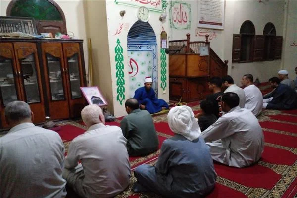 الأوقاف: لقاءات دعوية في ٣٥٨٨ مسجدا عن قسوة تربية الأولاد
