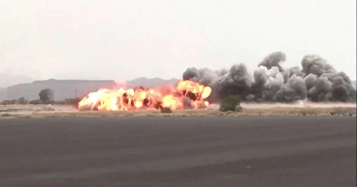 الحكومة اليمنية تمنع طائرة إيرانية من الهبوط في مطار صنعاء