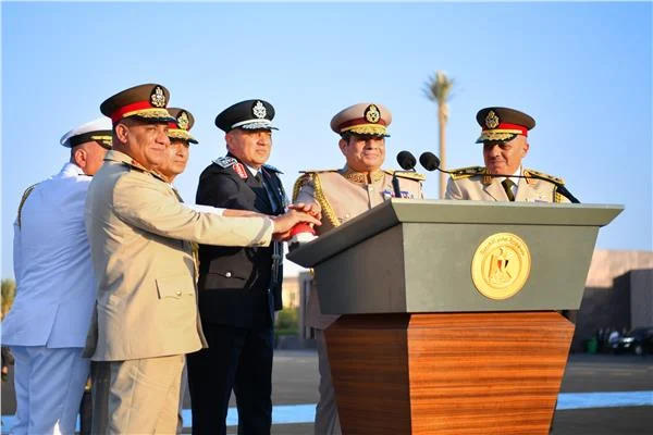 السيسي يفتتح القيادة الاستراتيجية للدولة بالعاصمة الجديدة في ذكرى ثورة 30 يونيو
