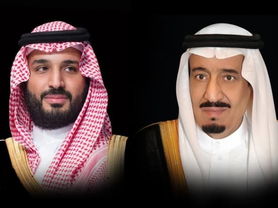 الملك سلمان ومحمد بن سلمان يعزيان قطر في وفاة الشيخ حمد بن خليفة