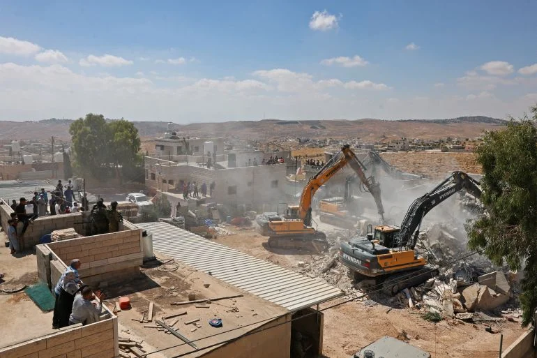 واصابه - بن غفير يقتحم قرية المغير بالضفة وإصابة فلسطيني برصاص مستوطن