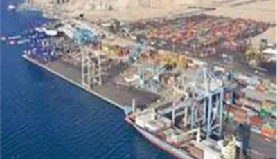 العقبة سبع بواخر ترسو والعمل مستمر رغم اعتراض الصواريخ