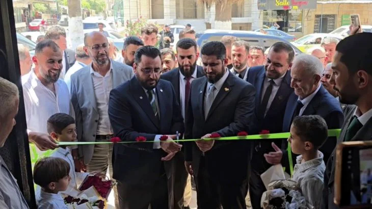 غياب التصفيق للشرع في أول جلسة يفتح آمال السوريين على مجلس شعب جديد