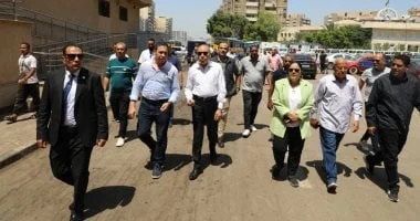 يتابع - محافظ القاهرة يتابع انضباط سوق التبة ويحذر من عودة الإشغالات