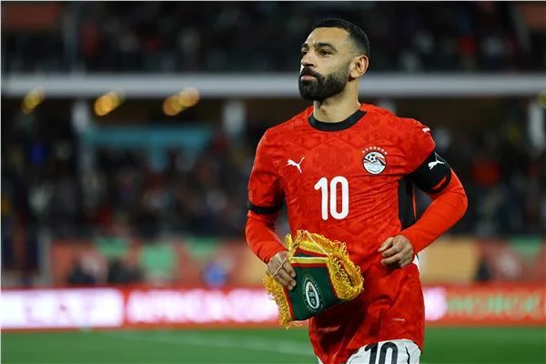 محمد صلاح يقترب من بشكتاش التركي وسط ترقب لبيان رسمي