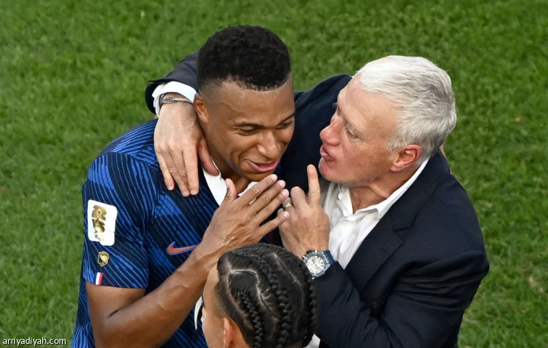 تفاصيل ديشامب