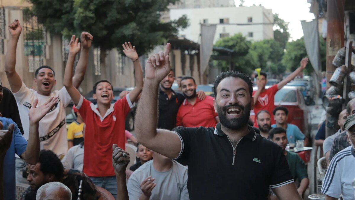 “شرفتونا والتحكيم ضيعنا”.. كيف عاش الشارع المصري دراما الخروج أمام ميسي؟ | رياضة