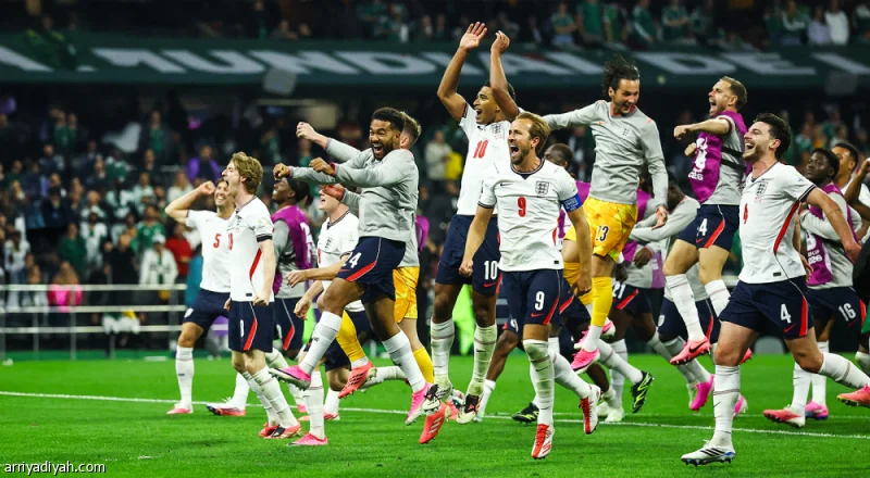 إنجلترا تتغلب على المكسيك بعشرة لاعبين وتضرب موعدا مع النرويج في ربع نهائي كأس العالم