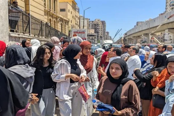 امتحان اللغة الإنجليزية اليوم