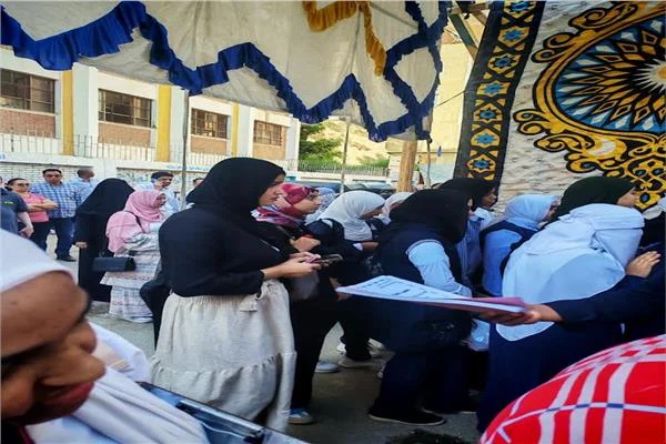 أولياء أمور مصر: امتحان اللغة الإنجليزية بالثانوية العامة راعى الفروق الفردية بين الطلاب