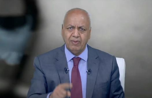 مصطفى بكري: الحكومة تدرس إعادة هيكلة أجور أعضاء هيئات التدريس بالجامعات