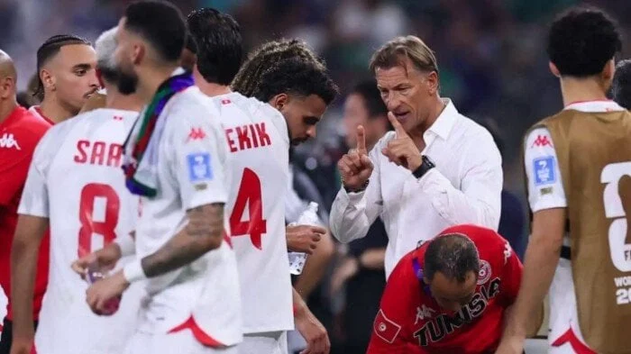 رينارد - رحيل سريع.. رينارد يترك تدريب تونس بعد مباراتين فقط في كأس ا
