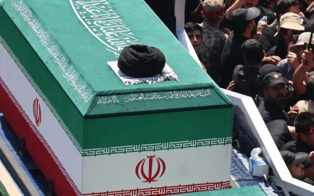 الجنازة والمحادثات | الحرة