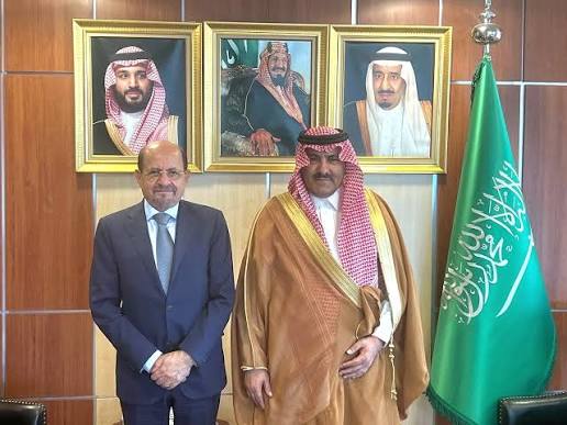الزنداني يكشف شروط سعودية لفتح مطار صنعاء