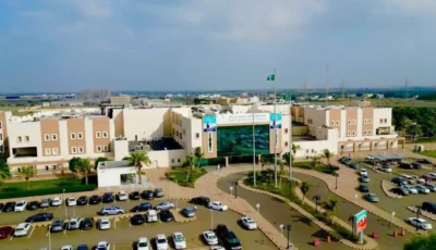 مستشفى الأمير محمد بن ناصر بجازان ينجح في علاج أسنان طفل نادر الإصابة